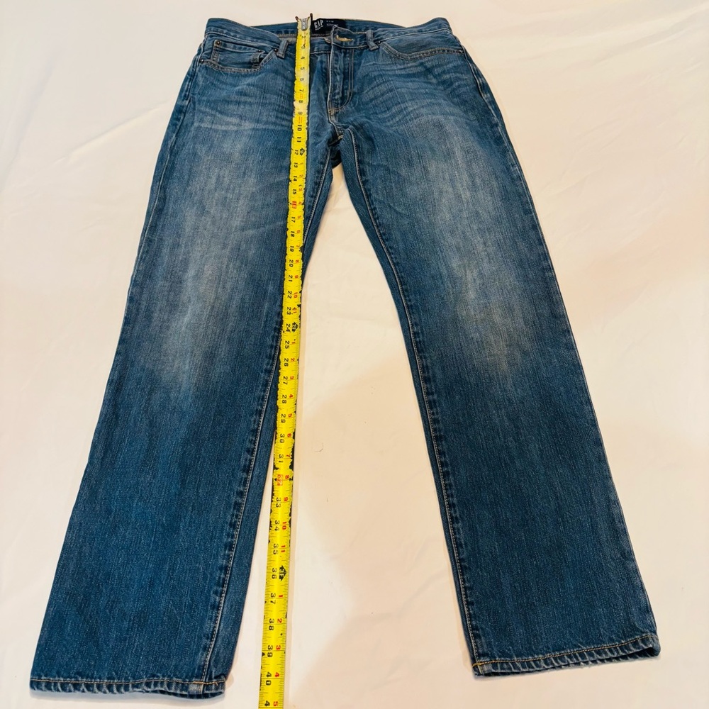 GAP Men's Straight Blue Jeans
